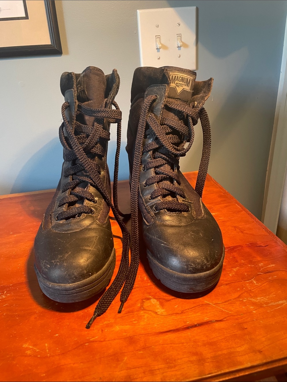 Hi-Tec Magnum Men's Black Lace-Up Tactical Boots 10-1/2